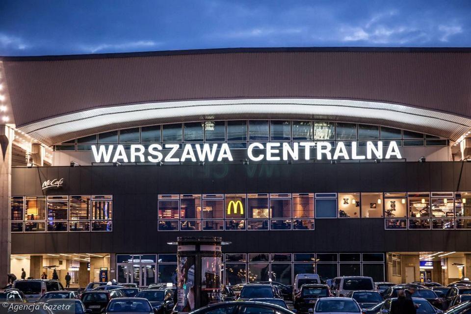Dworzec Centralny P&O Serviced Apartments Warschau Exterior foto